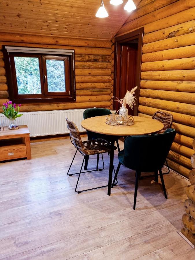 Finse Woning Op Camping De Tulpenweide Breezand ภายนอก รูปภาพ