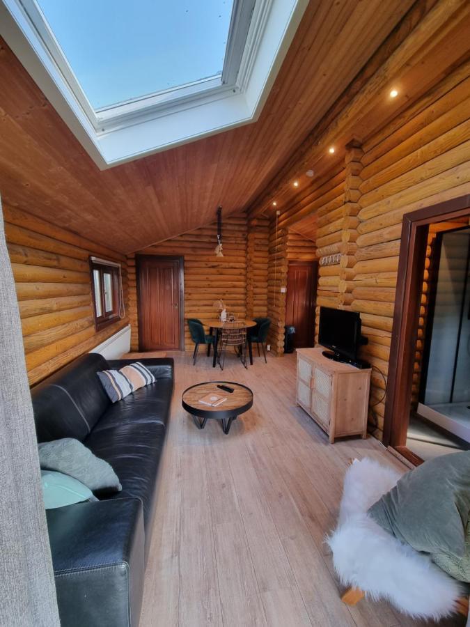 Finse Woning Op Camping De Tulpenweide Breezand ภายนอก รูปภาพ