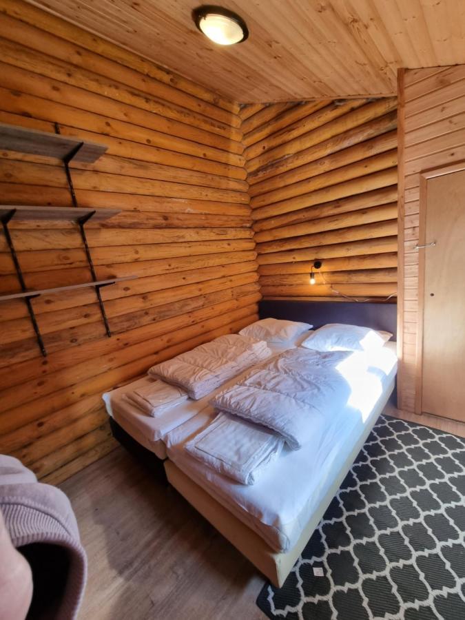 Finse Woning Op Camping De Tulpenweide Breezand ภายนอก รูปภาพ